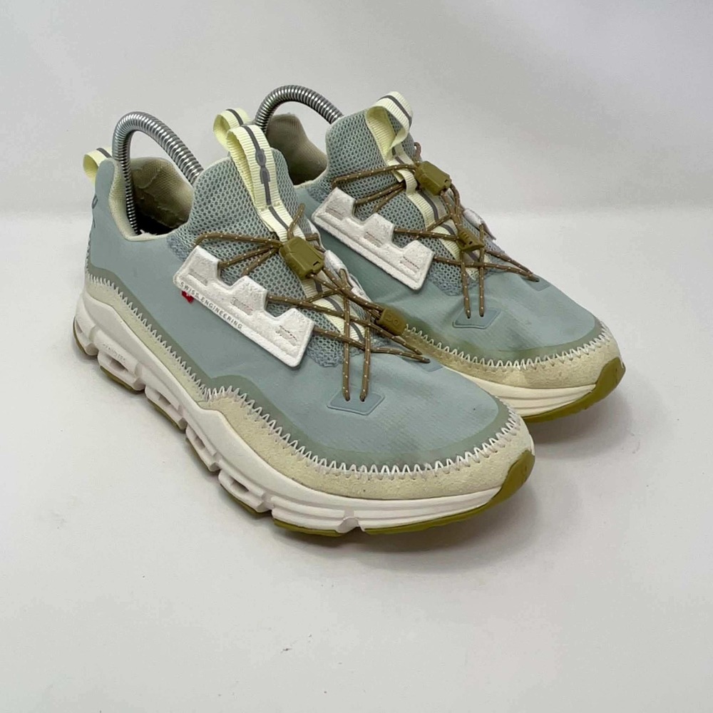 On Running Cloudaway Ice Rock Women 9.5 Sneakers 49.99130 Low Top Running Shoes